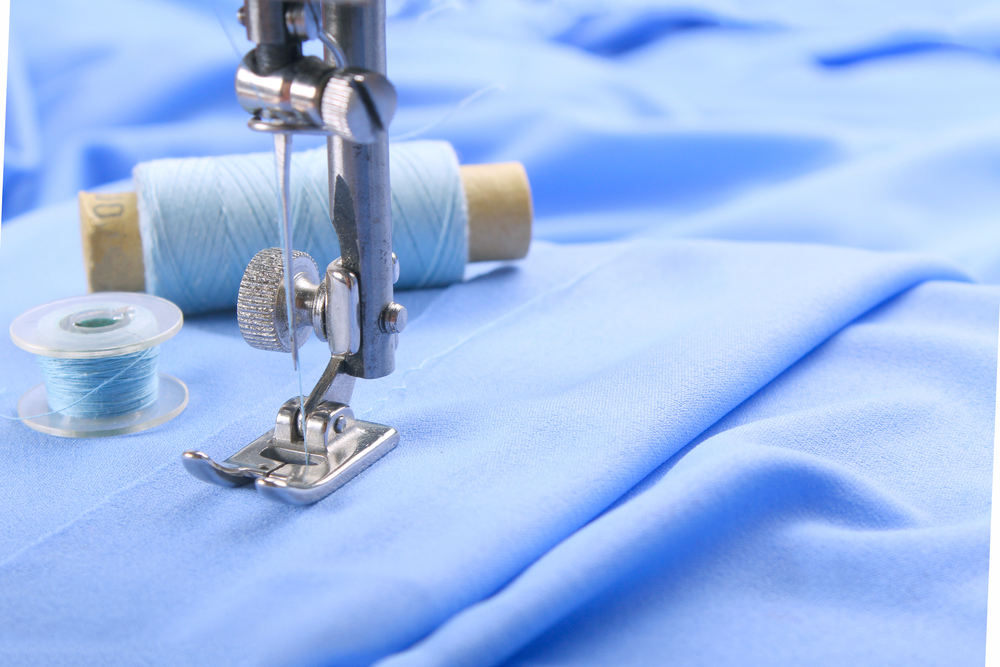 Stepbystep Guide to Threading a Sewing Machine Sew Care