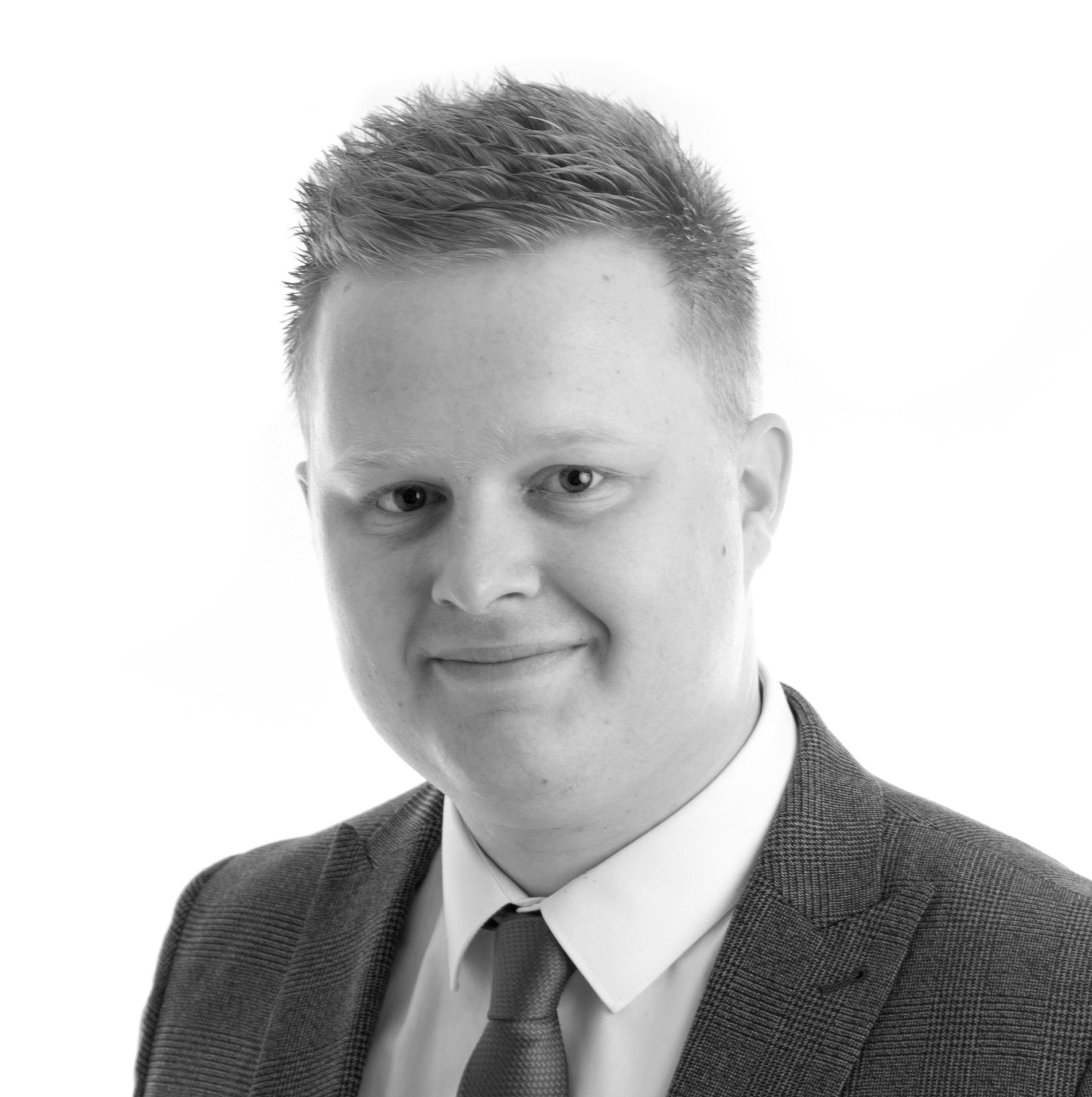 Flying Start For Croxley Green Team Sewell & Gardner