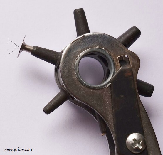 How to attach Metal Rivets SewGuide