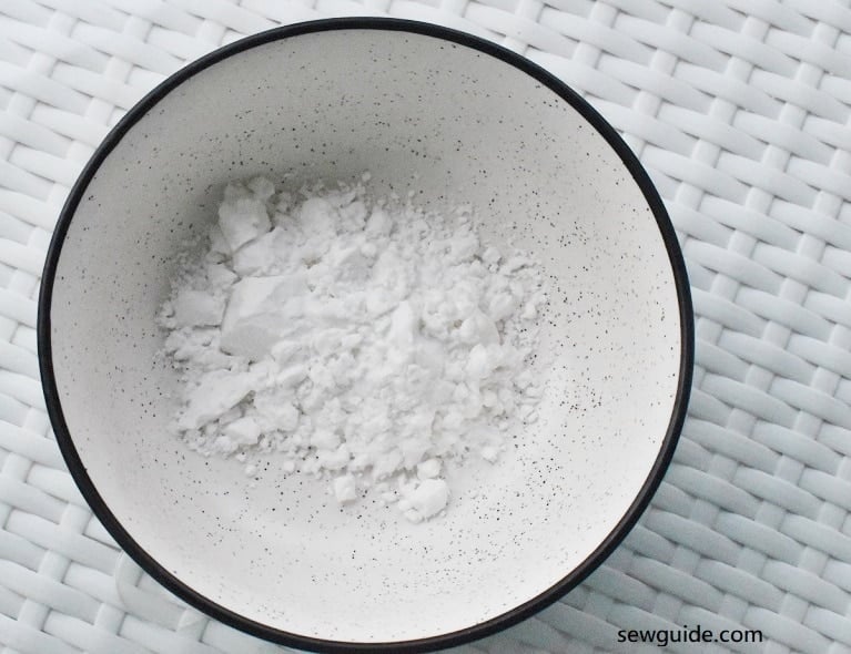 Homemade Clothes Starch & Fabric Stiffener (10 Recipes) SewGuide