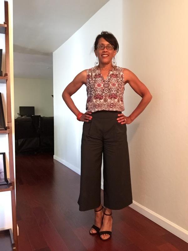 Simplicity Misses' Sportswear from Mimi G Style 8093 pattern review by