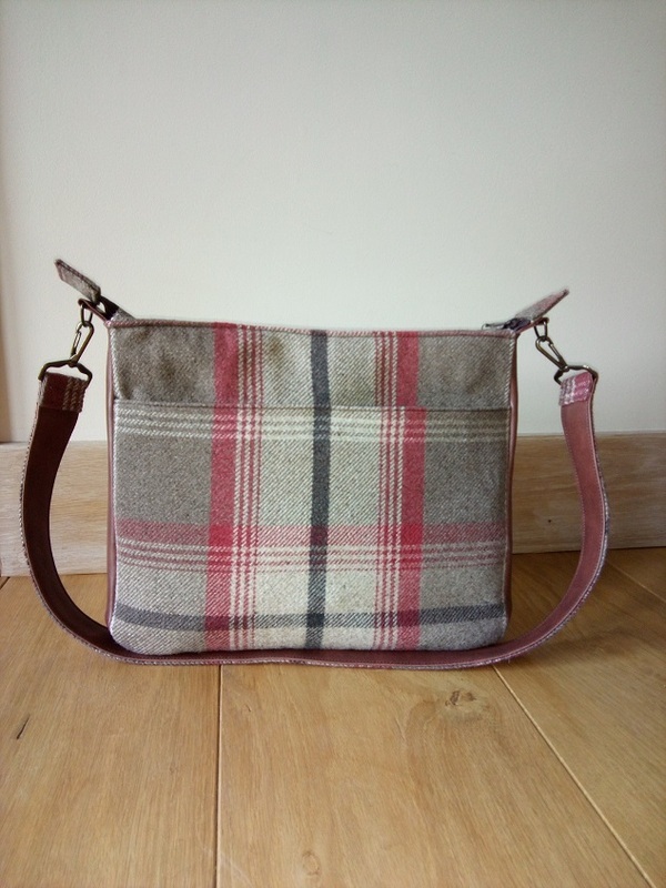 Swoon Sydney Crossbody Bag Tutorial IUCN Water