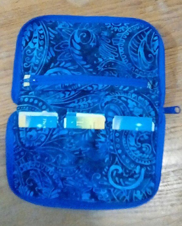 Dog under my desk Zip Around Town Wallet pattern review by Mtnangel