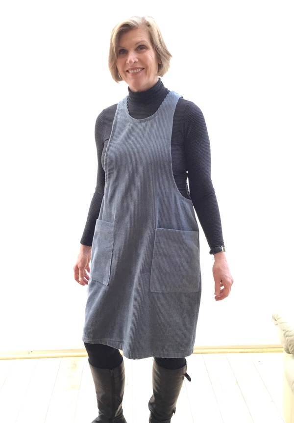 Helen's Closet York Pinafore pattern review by sheilasewsherclothes