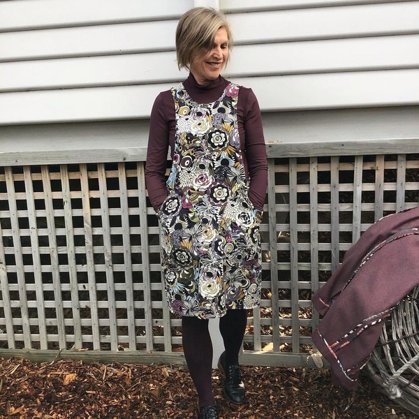 Helen's Closet York Pinafore pattern review by sheilasewsherclothes