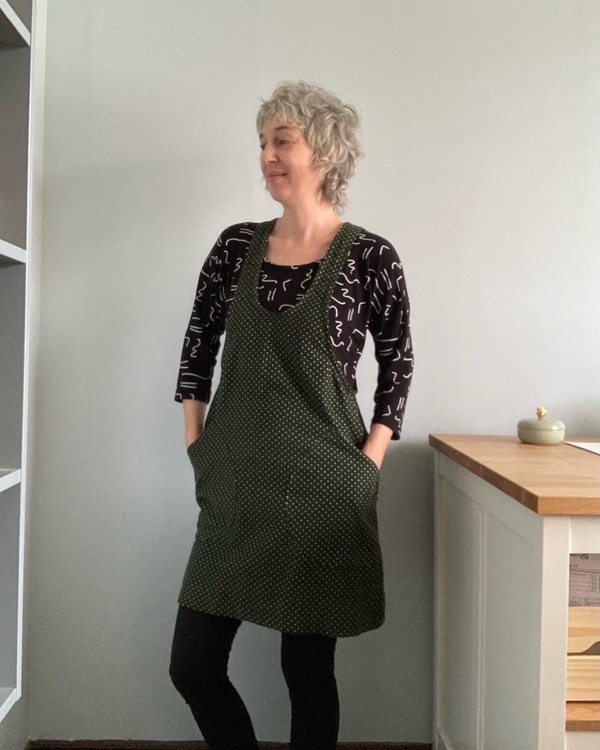 Helen's Closet York Pinafore pattern review by IsaPrune