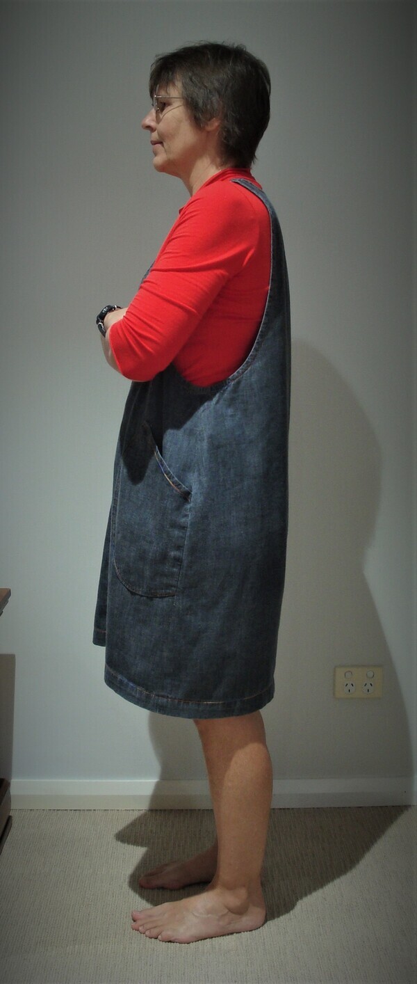 Helen's Closet York Pinafore pattern review by Kayakiwi