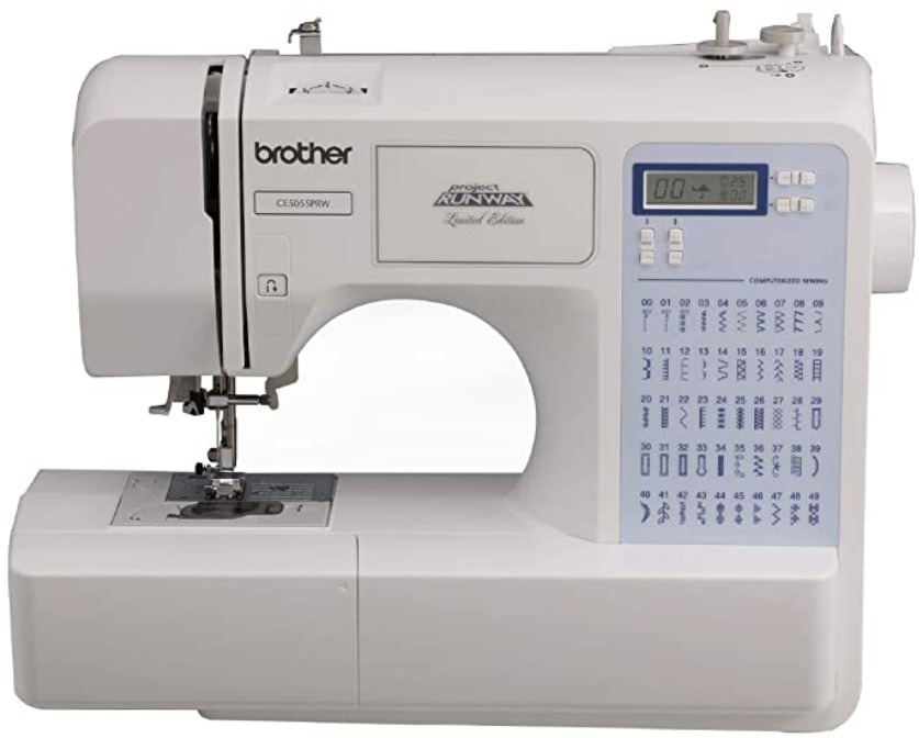 Best Lightweight Portable Sewing Machine for Class or Travel 2021