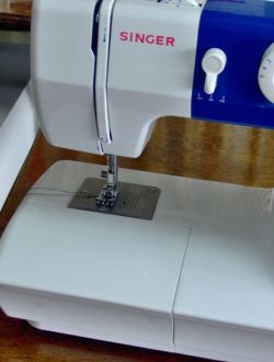 Singer 1725 Review (2023 Update) : Sewing Insight