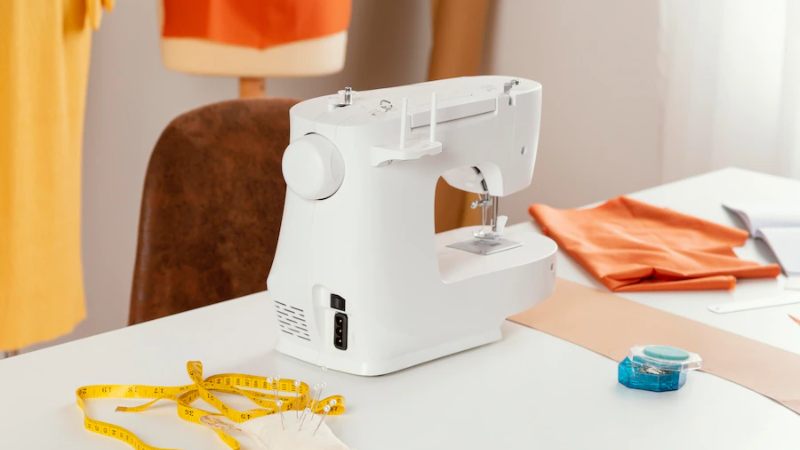 SINGER 2259 Tradition Portable Sewing Machine Review