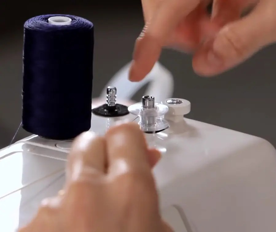 SEWING MACHINE BOBBINS(5 EXPERT TIPS)