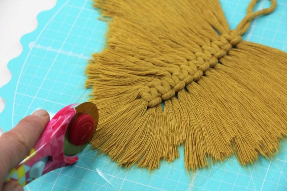 MakrameeFeder selber machen Bilderanleitung mit Vorlage