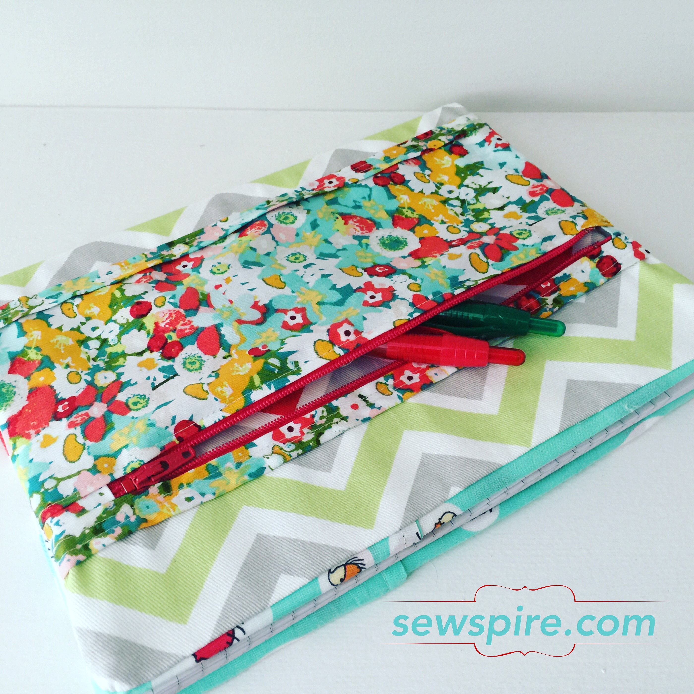 How to sew a notebook cover with zippered pocket Sewspire