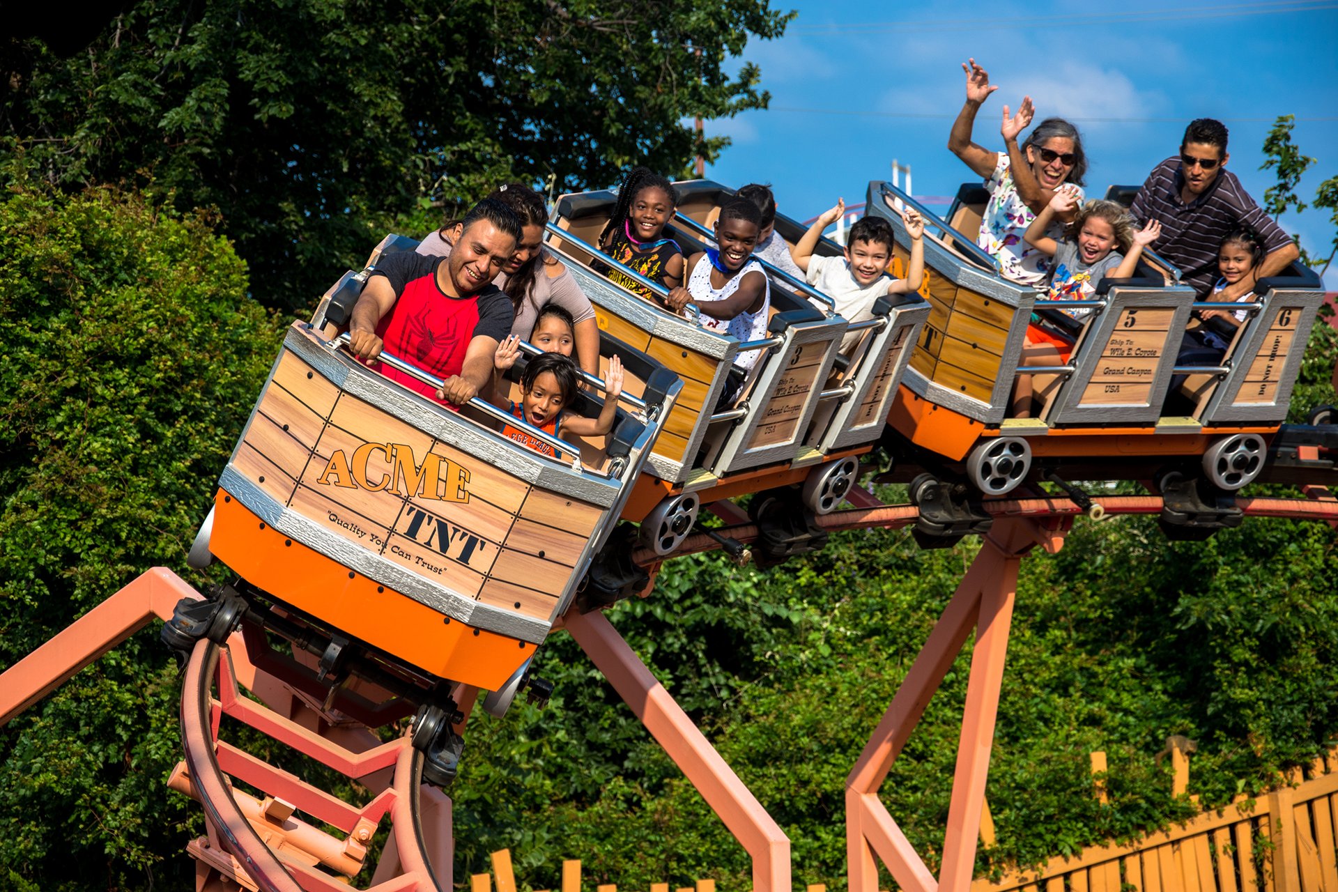 Wile E. Coyote’s Grand Canyon Blaster Kids Ride Six Flags Over Texas