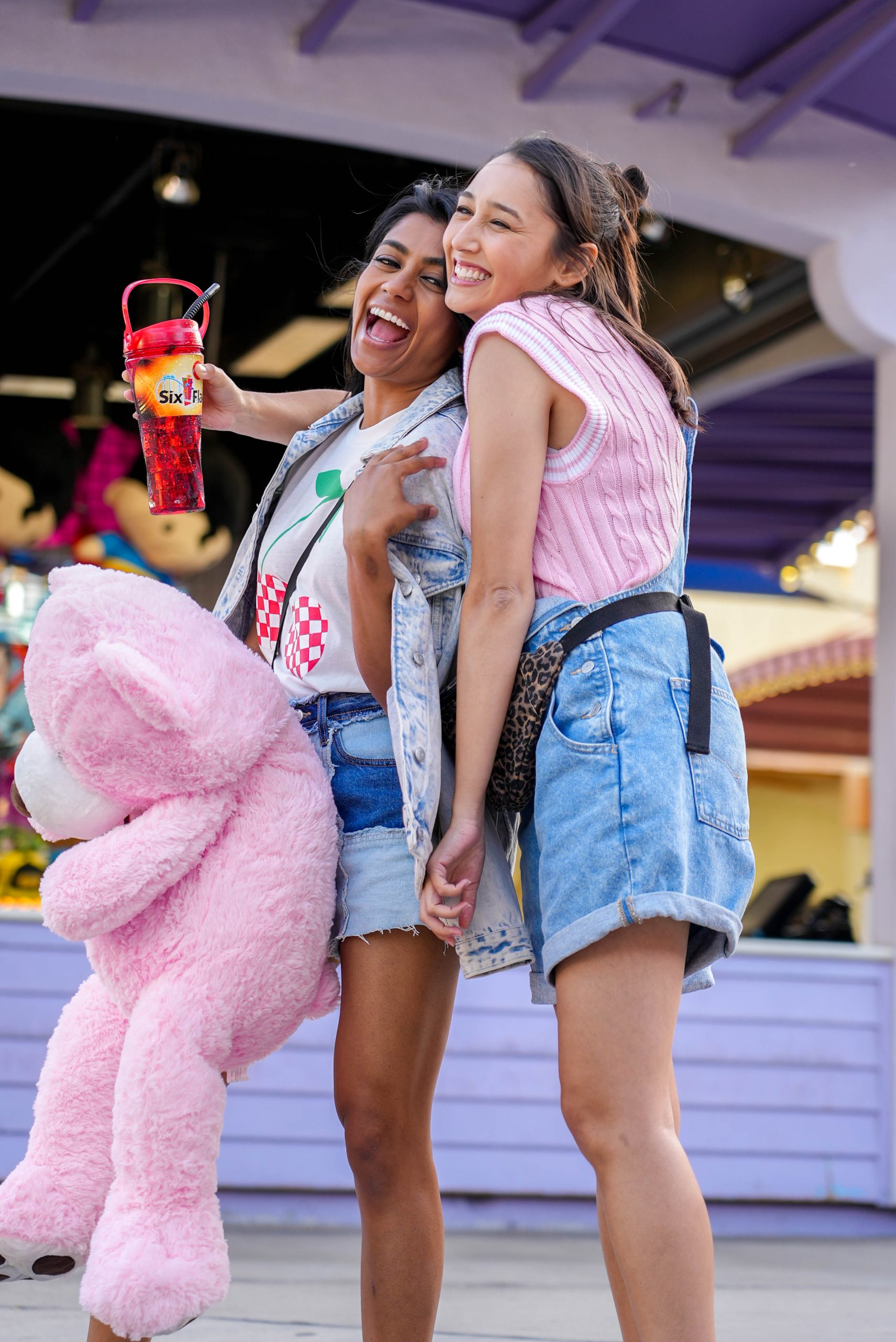 NEW! Viva La Fiesta Six Flags Great America