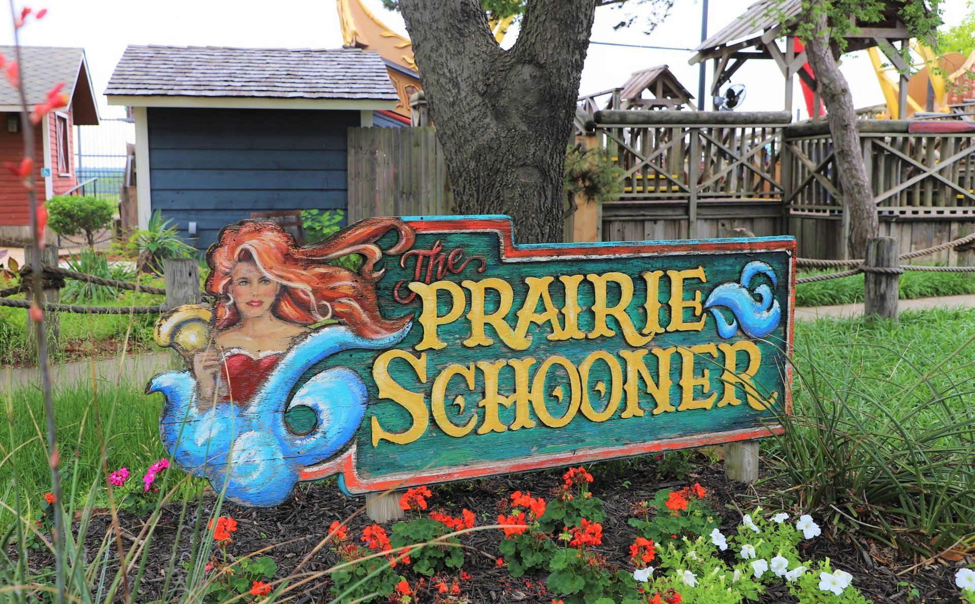 Prairie Schooner Frontier City