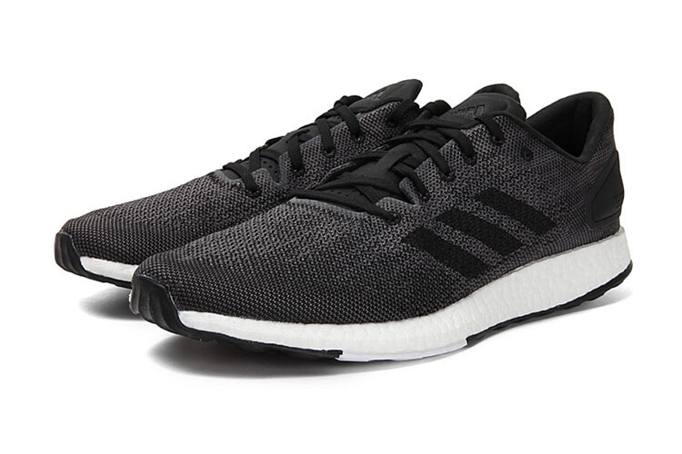 Adidas breathable shockabsorbing running shoes adidaslive