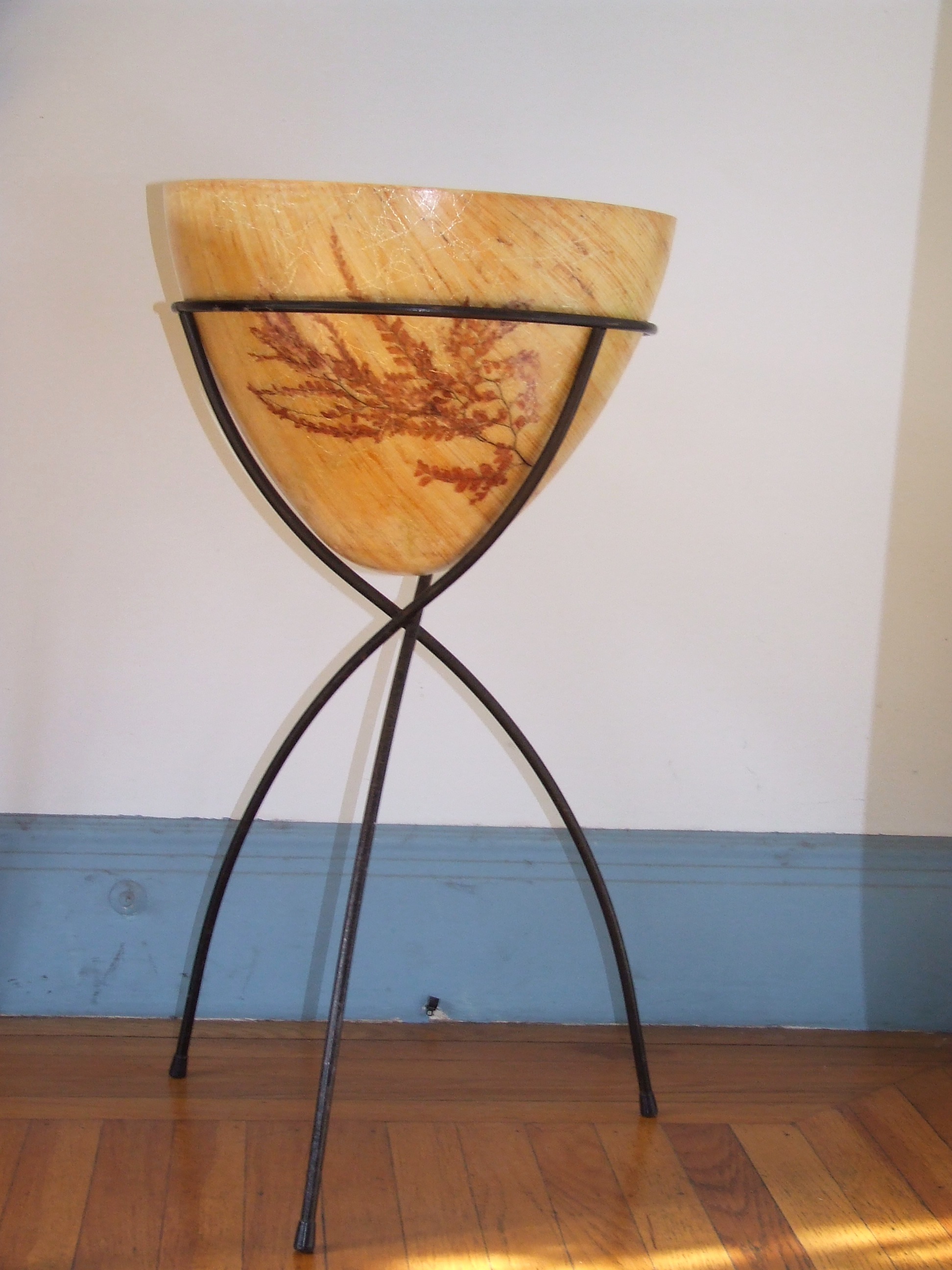 A SAN FRANCISCO CLOCKWORK ORANGE MID CENTURY MODERN FURNITURE, ITEMS