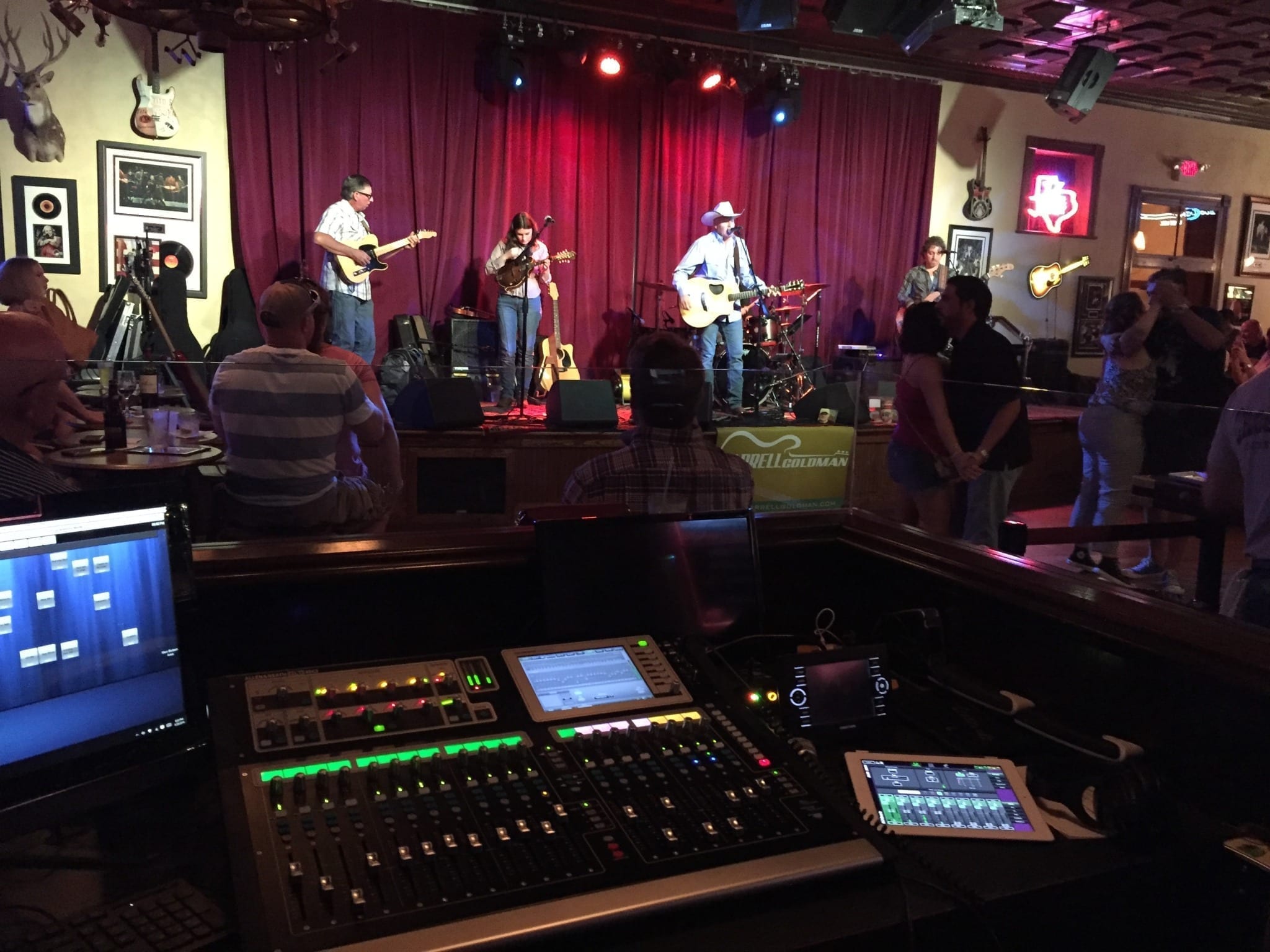 Crossroads Saloon and Steakhouse, Dante Installation Audinate Dante