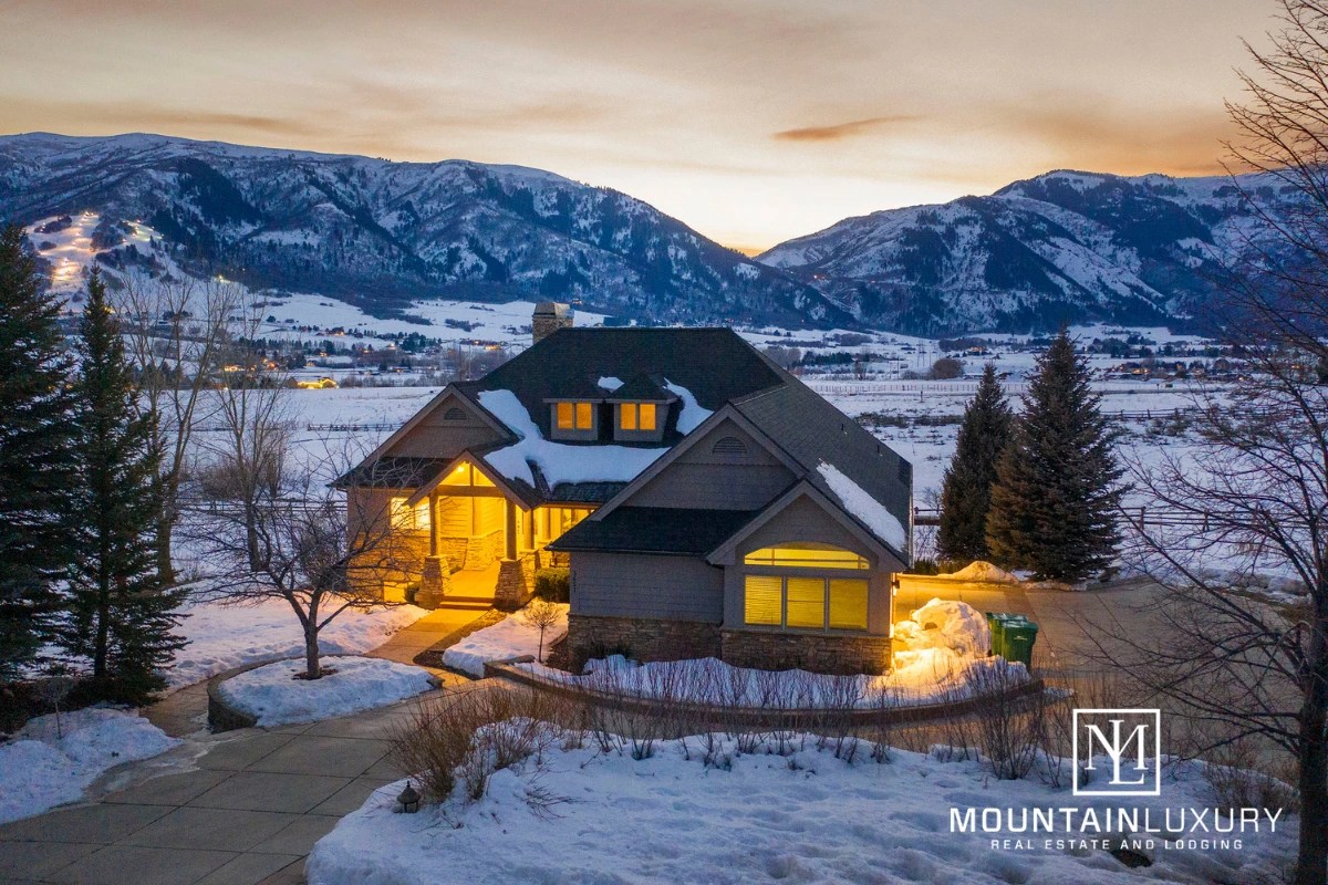3657 N Foothill Ln Eden, Utah 84310 Mountain Luxury