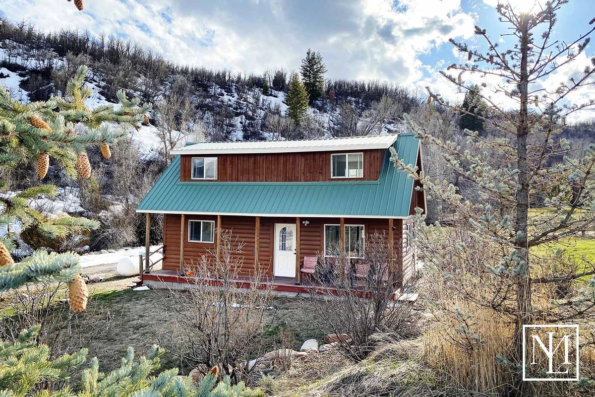 13419 Evergreen Park Dr, Huntsville UT 84317 Mountain Luxury