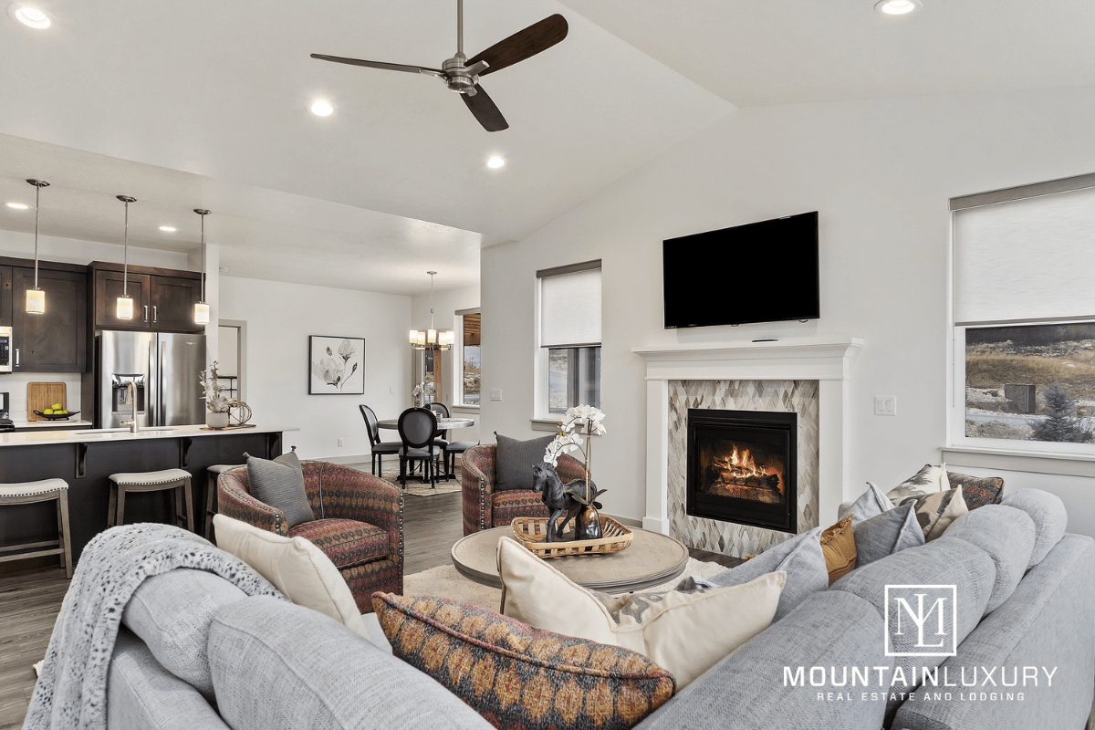 4875 E Bailey Ln 201 Eden, Utah 84310 Mountain Luxury