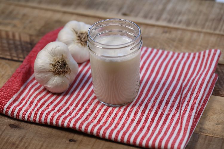 Garlic remedy for bronchitis