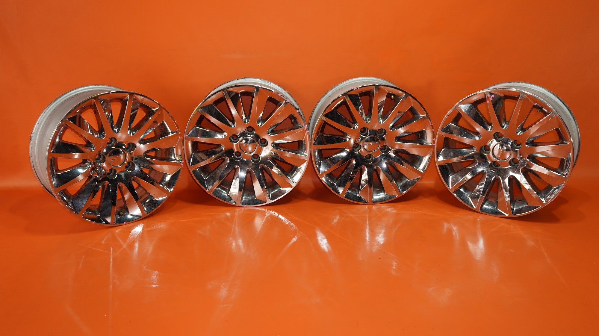 DODGE CHRYSLER 300 WHEEL 17" SET RIM 2011 2012 2013 1LS51TRMAB OEM