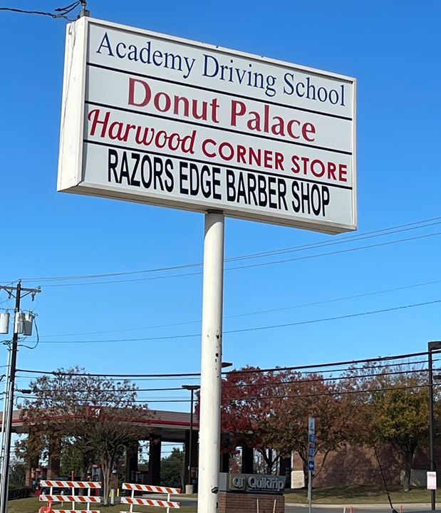 Harwood & 157 Shopping Center S.F. Waranch Company Commercial Real Estate