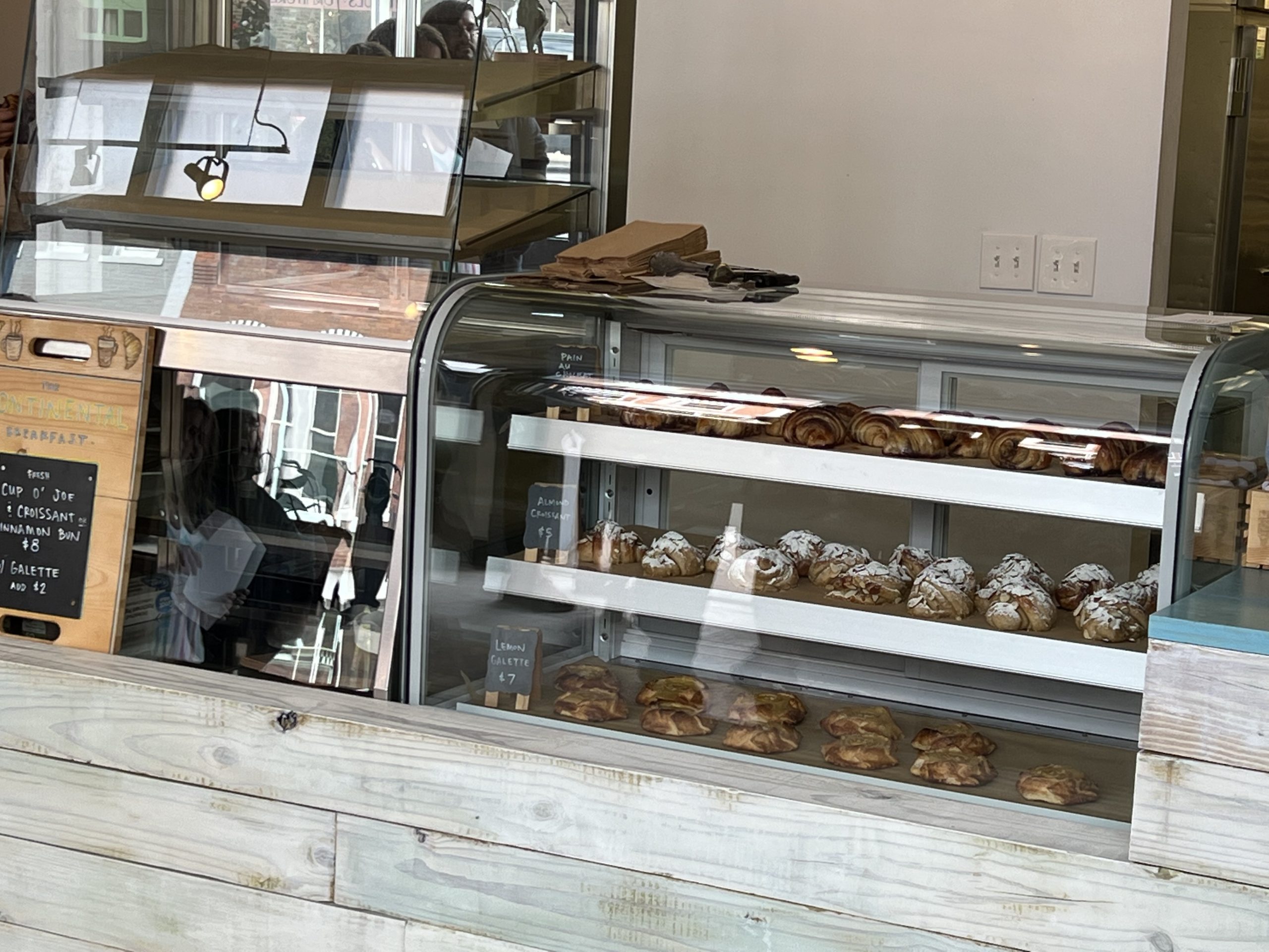 Popular farmers market vendor, Blue Heron Farm and Bakery, opens spot