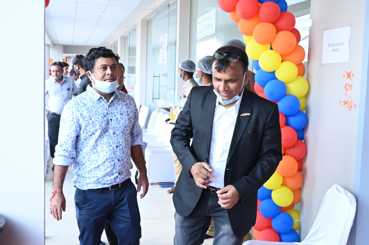 gallery SGK Tile N Bath Ahmedabad ceramic tiles dealers in ctm