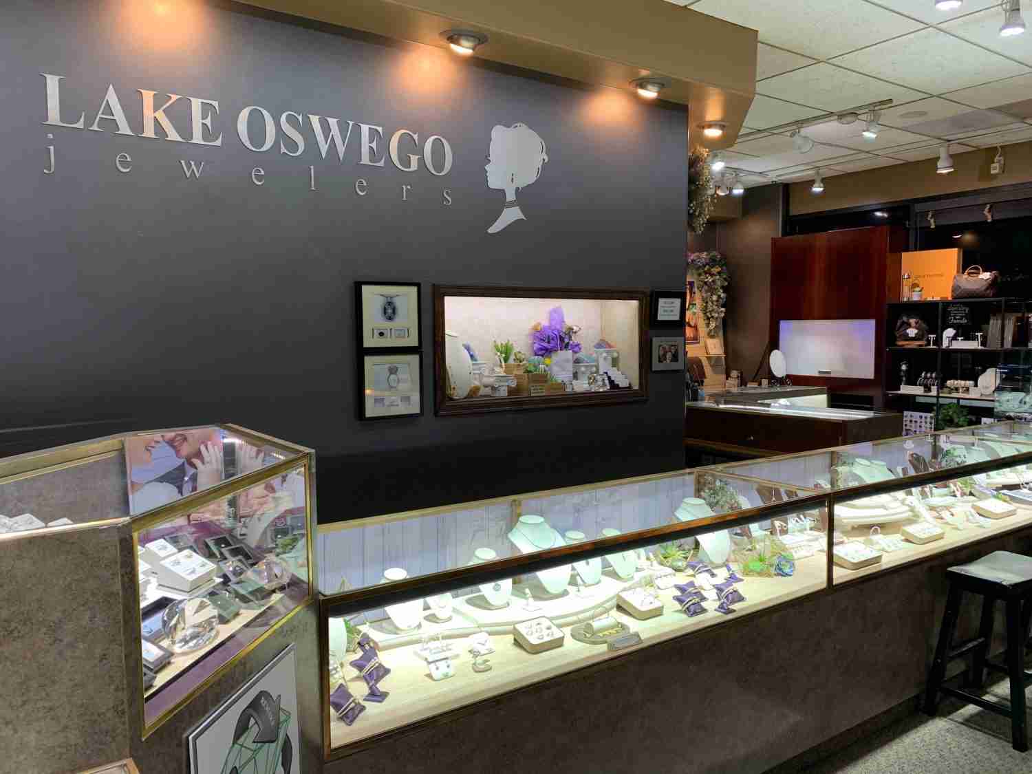 Jewelry Trends at Jewelry Stores Souvenirs, Gifts & Novelties magazine