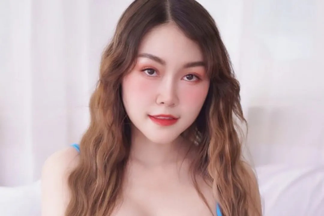 เด็ดจัดเด็กไทยรับงานคอลเสียว หนังโป๊ คลิปหลุด เย็ดกัน กลุ่มลับ VIP