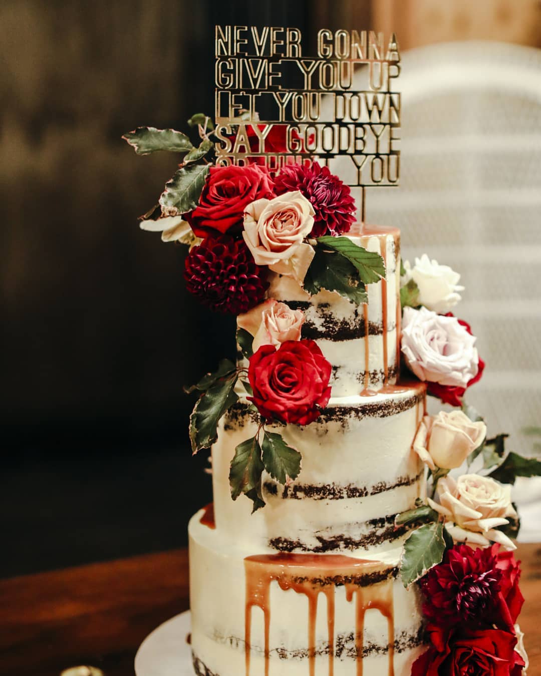 14 Extravagant Wedding Cake Designs For 2018 Weddings