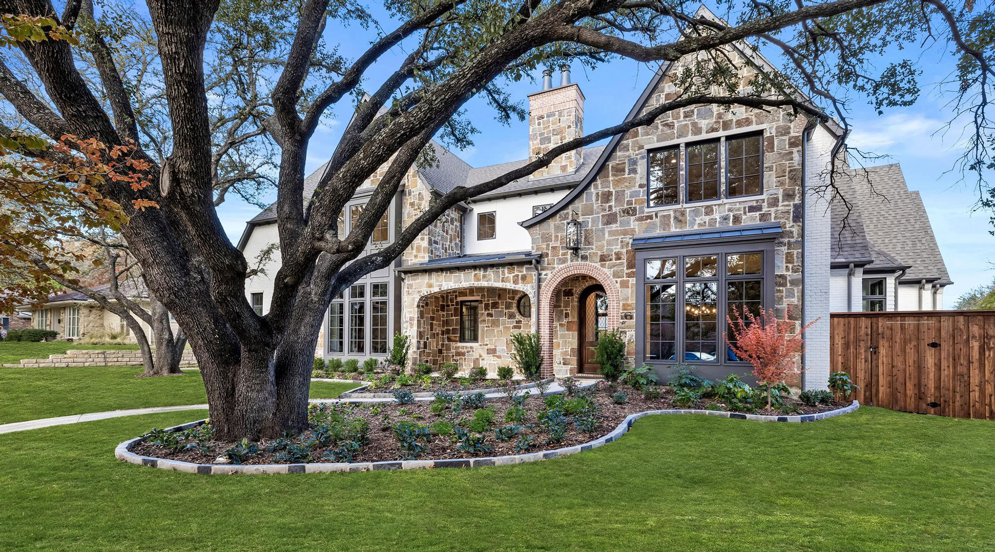 Pebblebrook Traditional Custom Homes Shaddock Custom Dallas, TX
