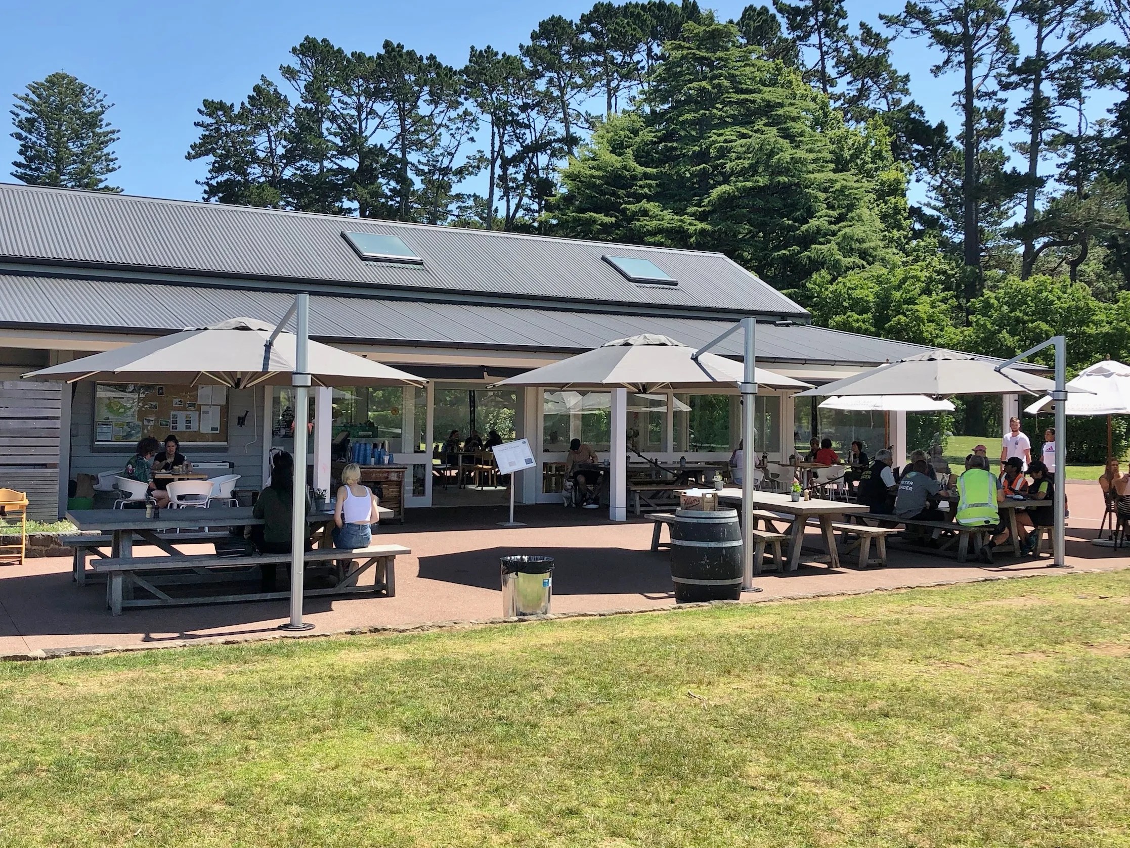 Outdoor Umbrella Outside Sun Umbrella NZ Shade7