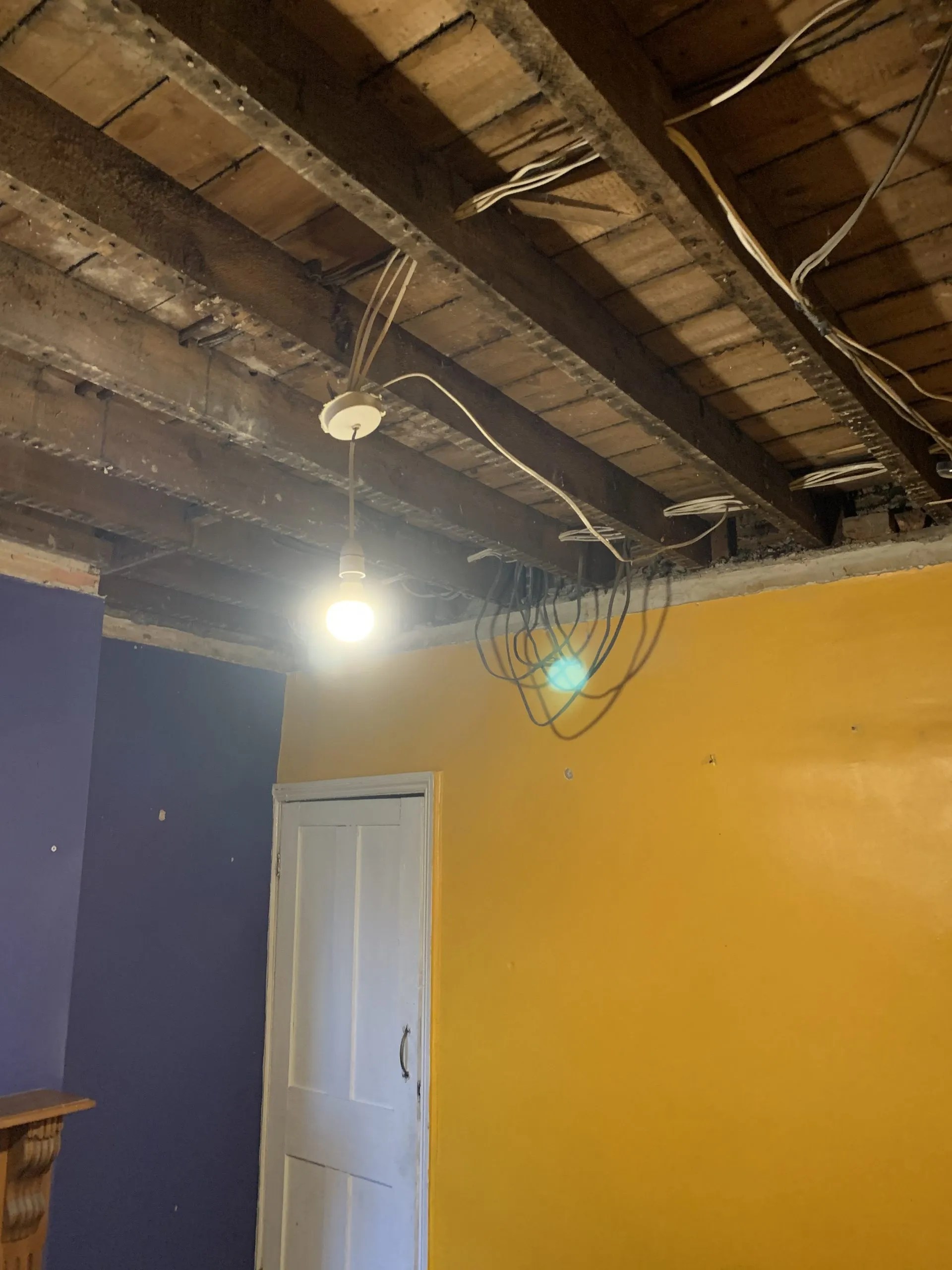 Artex Ceiling Removal London Shadow