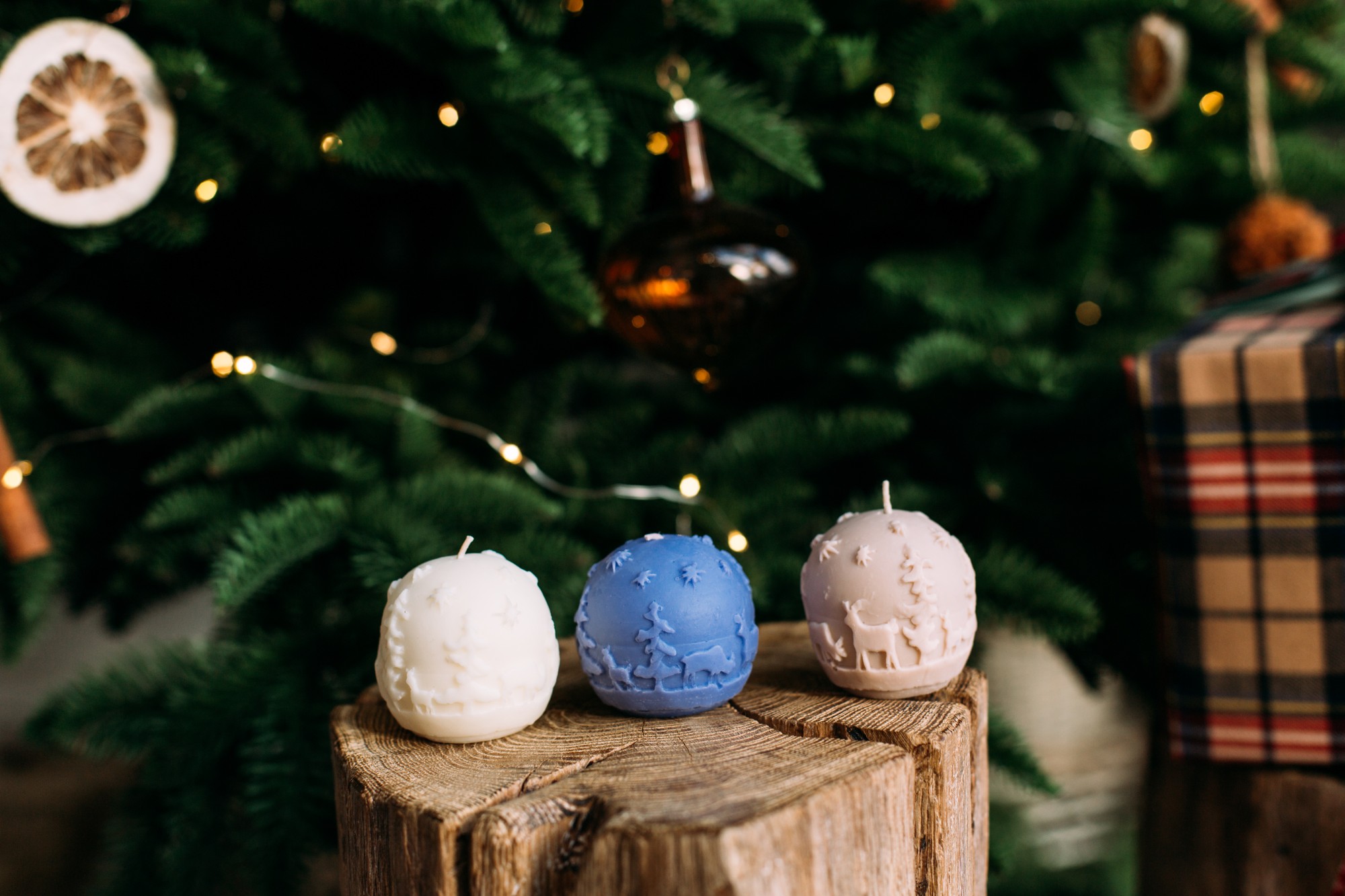 Soy candles christmas 22233 from Aesthetic Home with donate to u24