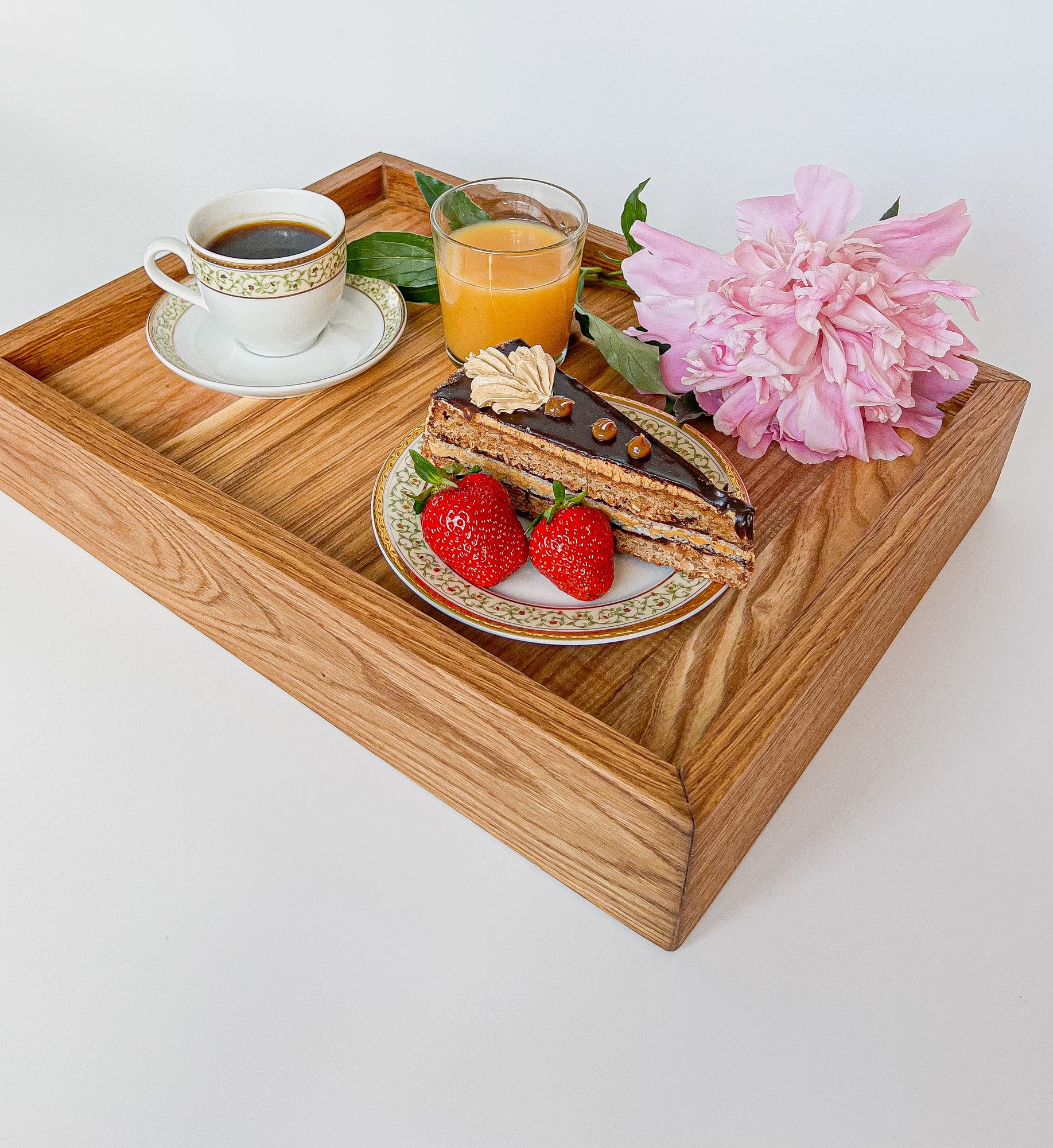 The breakfast table 23091 from Mazing Home with donate to u24