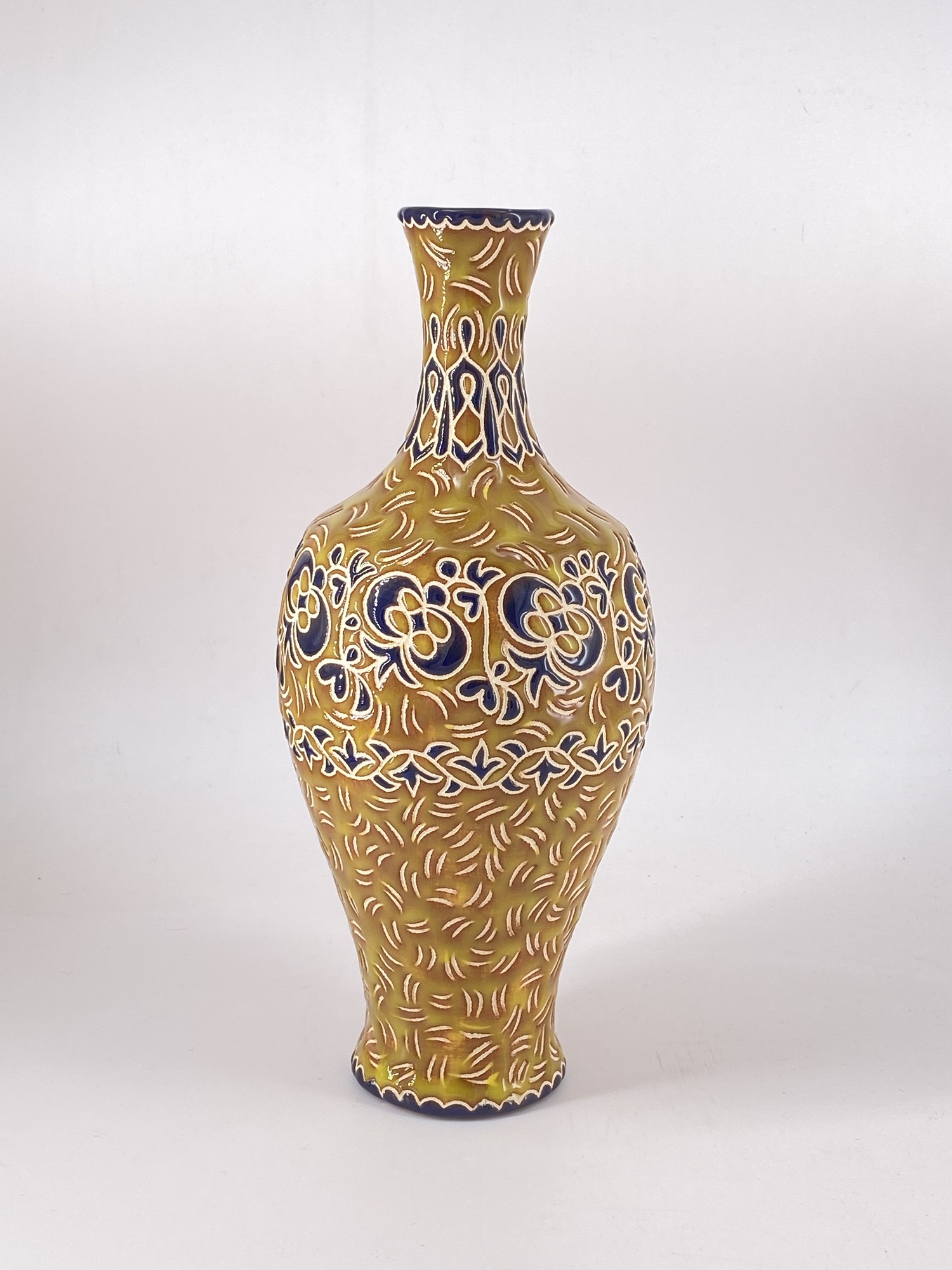 Vase 25150 from Quru Isar with donate to u24