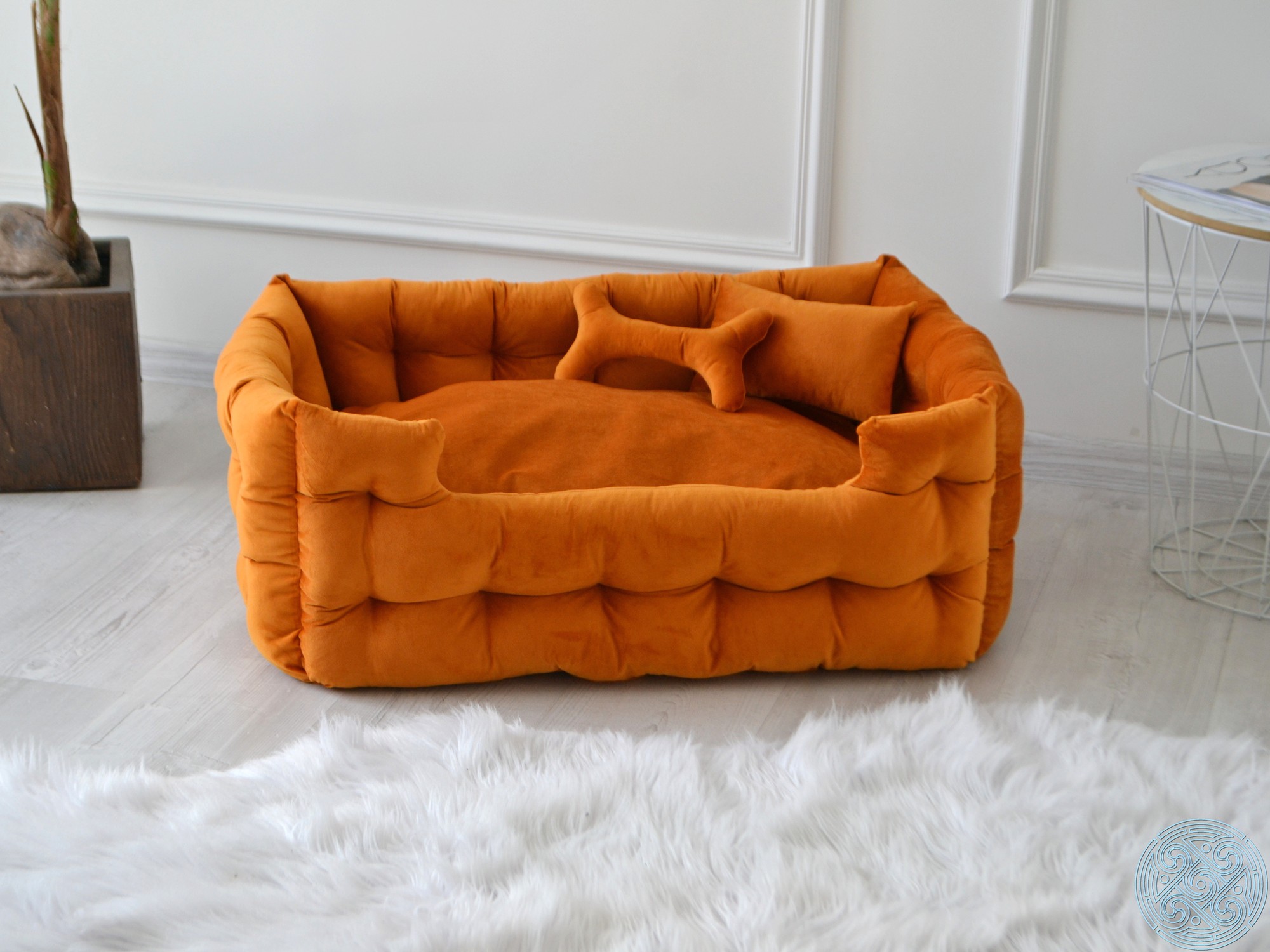 Dog bed, redhead dog bed, raised dog bed, elevated dog bed, orange dog