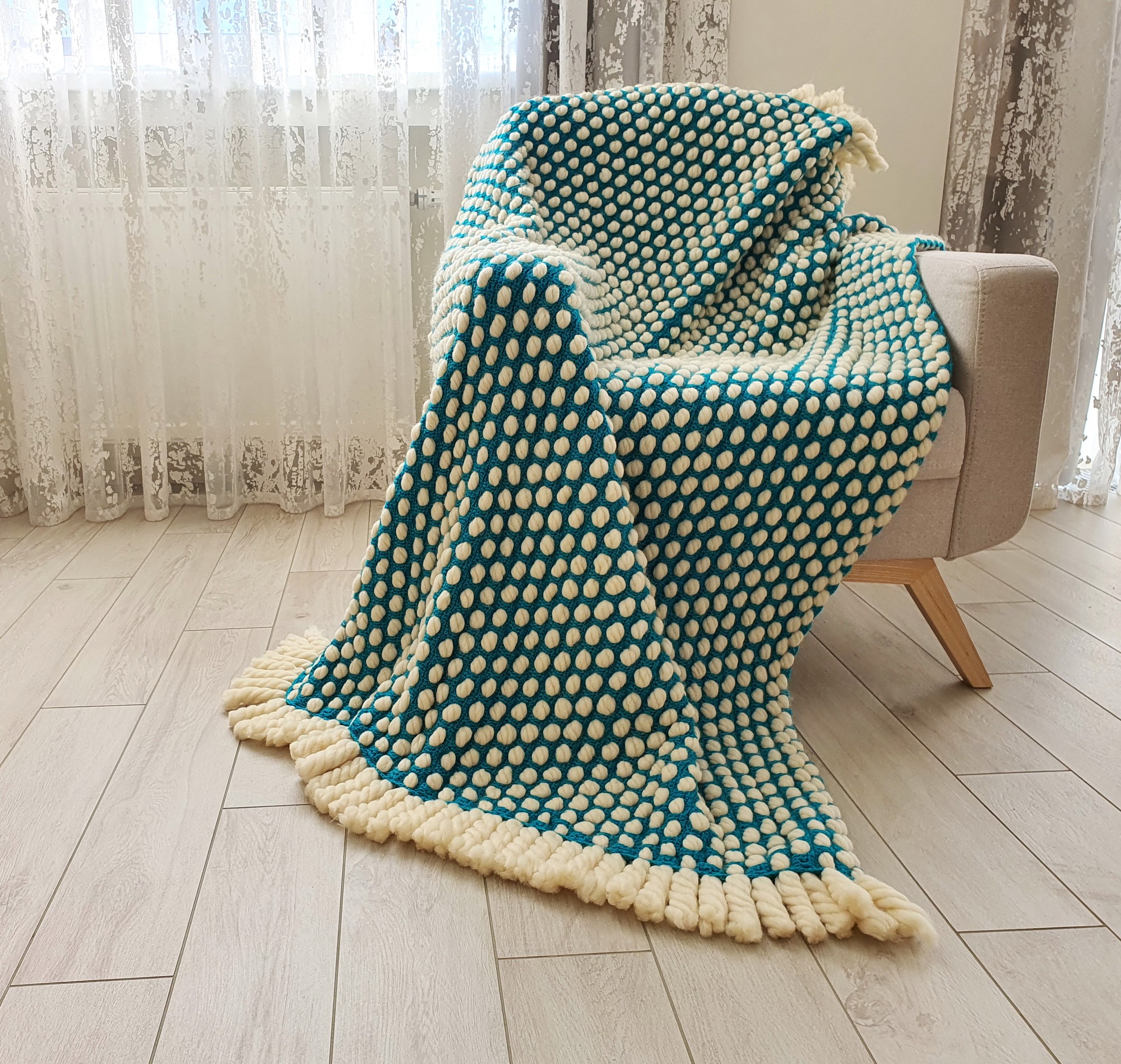 Chunky blanket turquoise, thick white wool knit blanket 26297 from