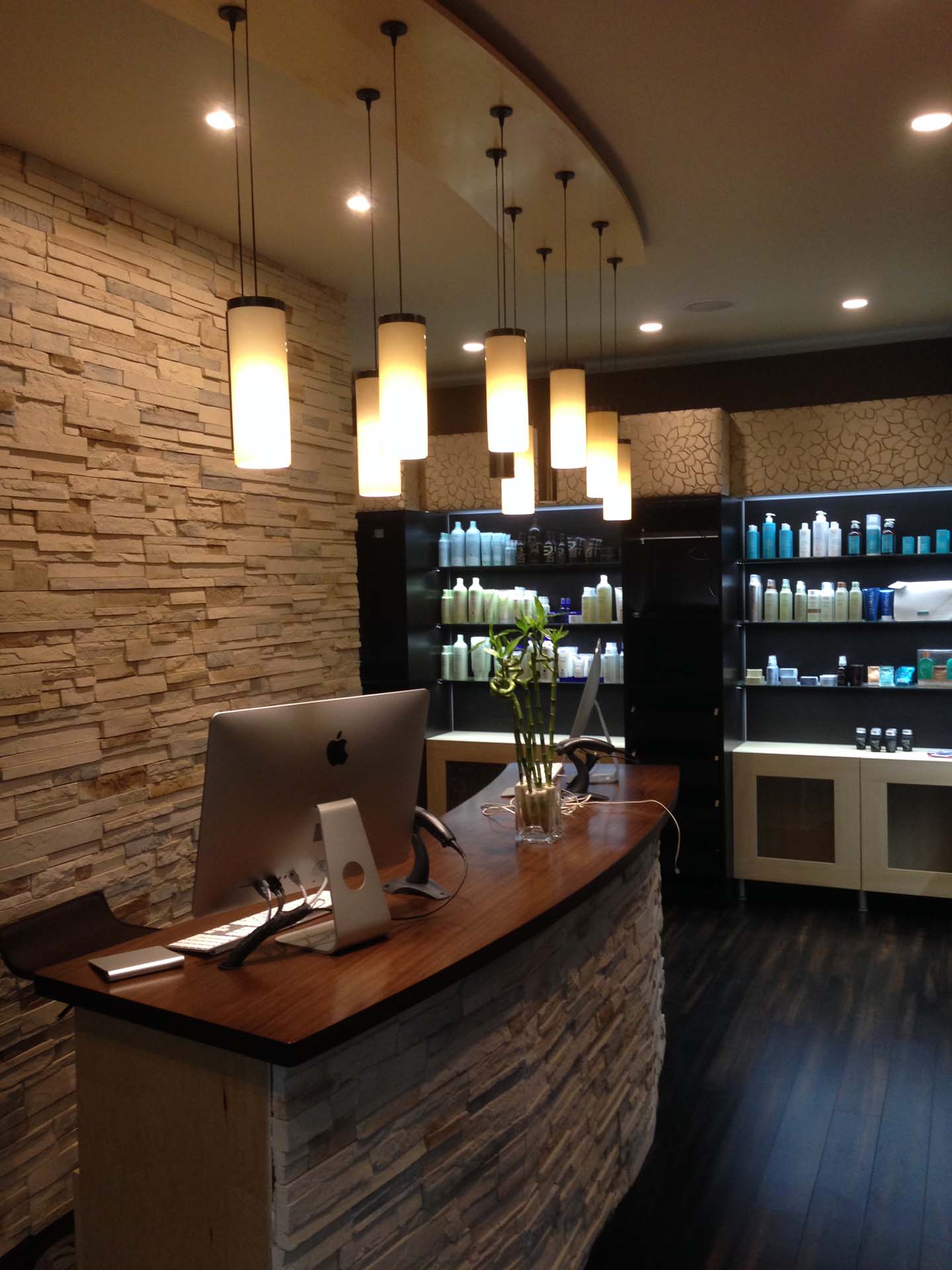 Oliver's Salon Shafer Construction LLC