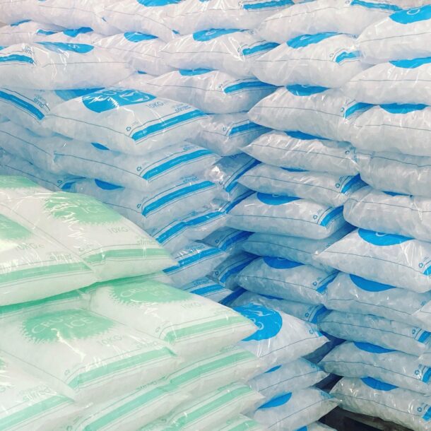 Cubed & Crushed Ice Delivery Oxford Shaken & Stirred