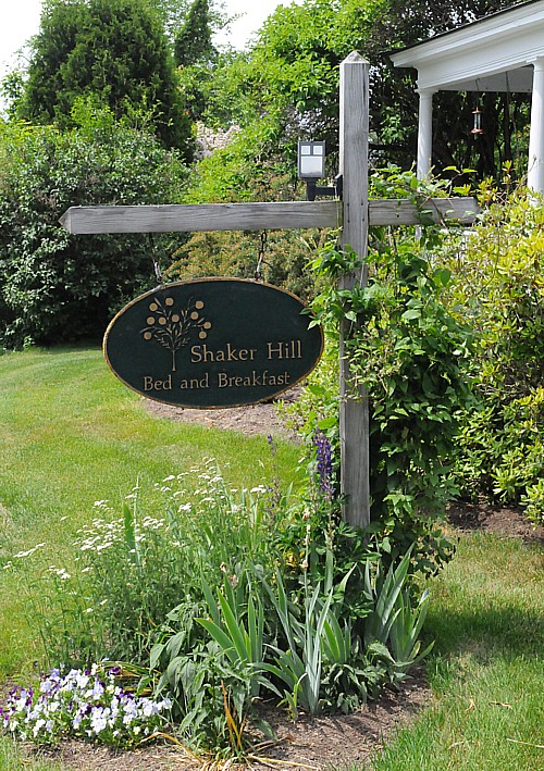 Location Shaker Hill Bed and Breakfast