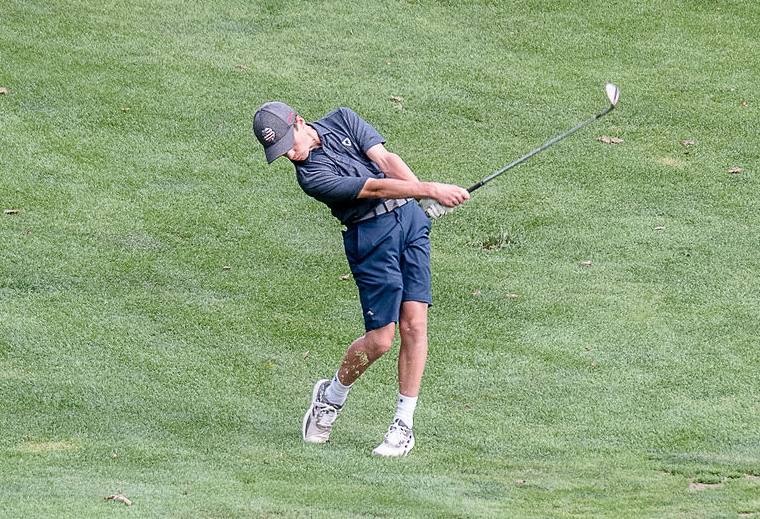 Boys golf team succeeds in difficult section The Oracle