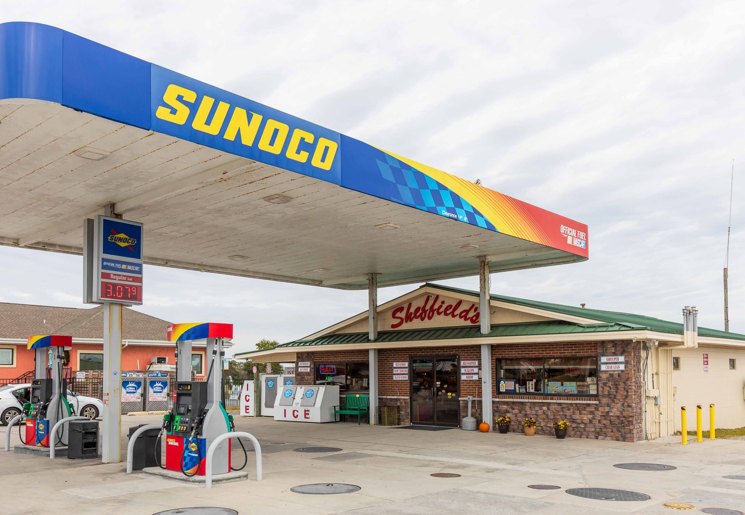 All In The Family at Sheffield’s Seafood and Grocery Shallotte Magazine