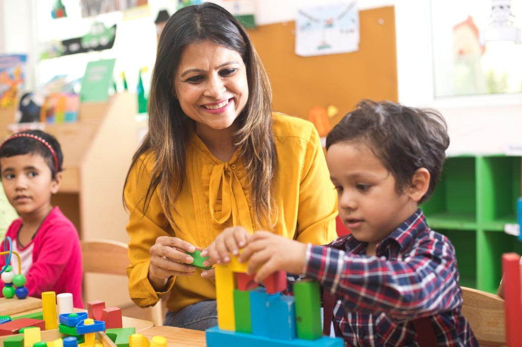 Ultimate Guide to Choosing the Best Montessori School in Dubai