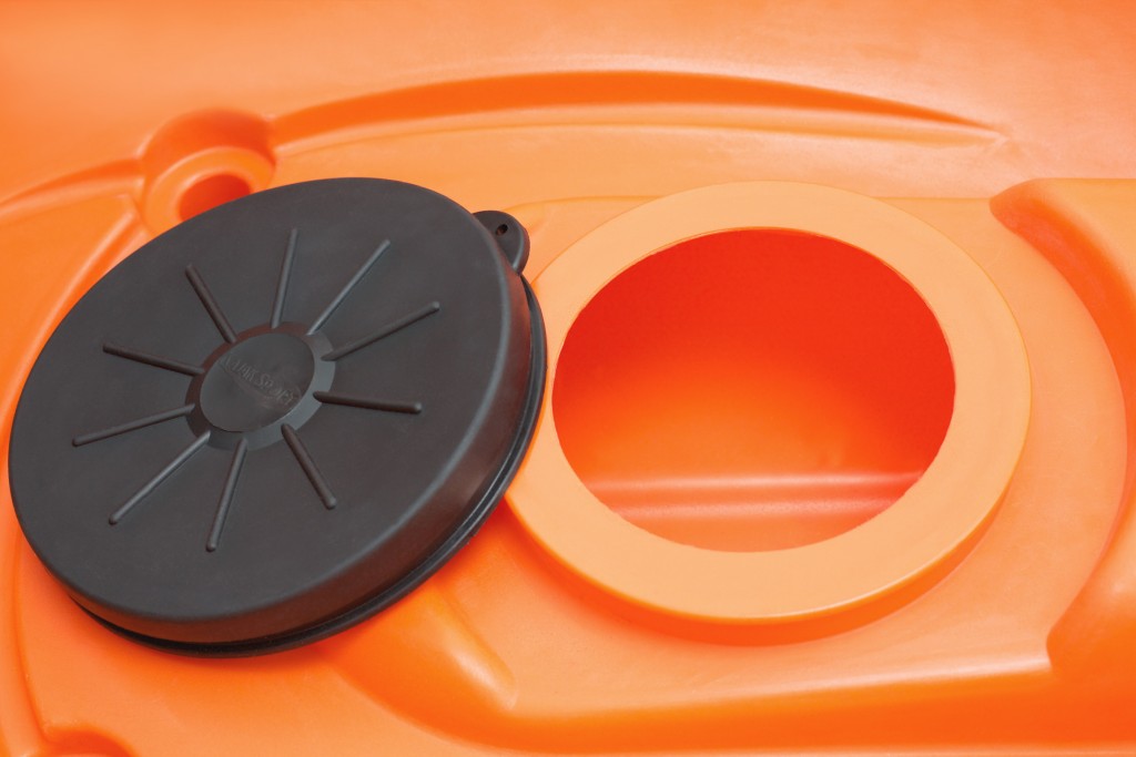 Best 15 Kayak Hatch Covers For Your Kayak & Canoe 2023