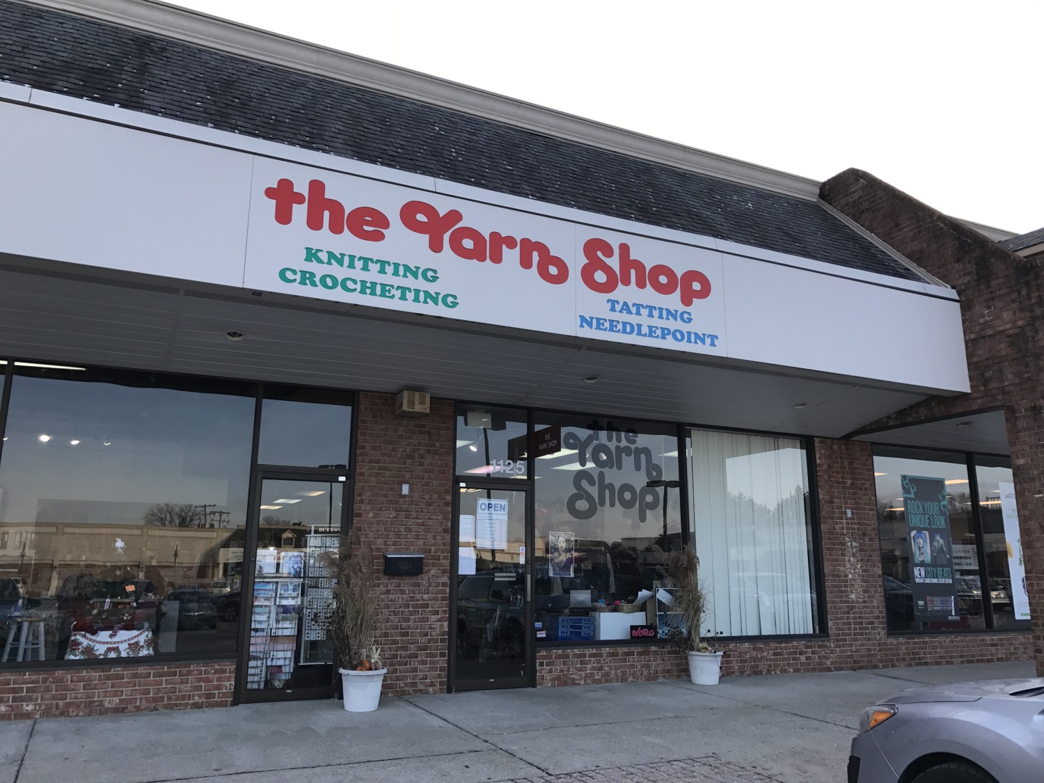 Yarn Shop at Kenny Centre in Columbus Sharing Horizons